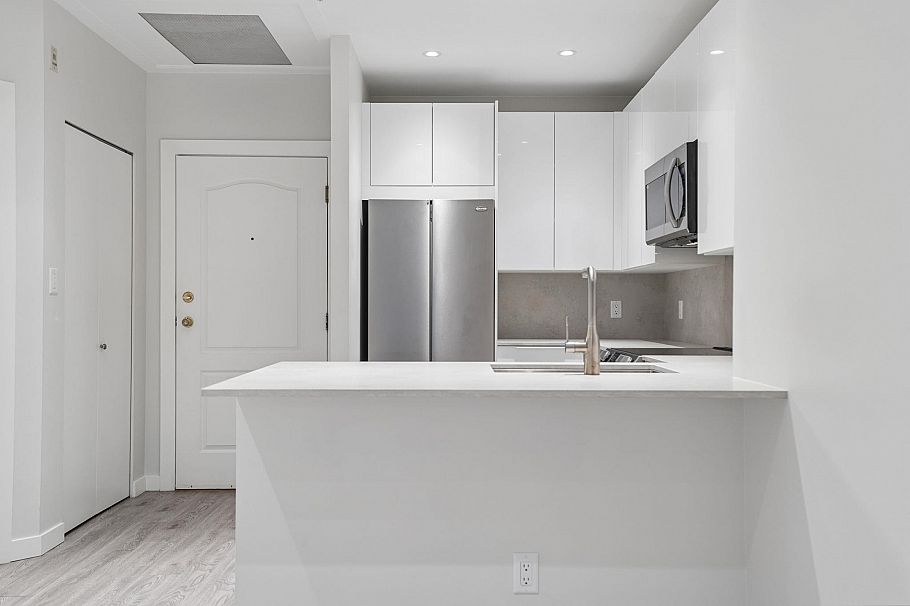 410 1177 Hornby Street Vancouver, BC - 7