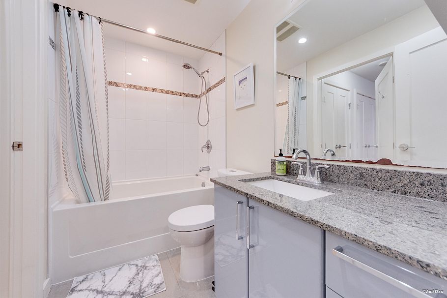 801 38 W 1st Avenue Vancouver, BC - 12