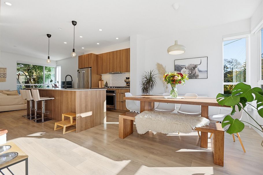 24 533 E 3rd Street North Vancouver, BC - 10