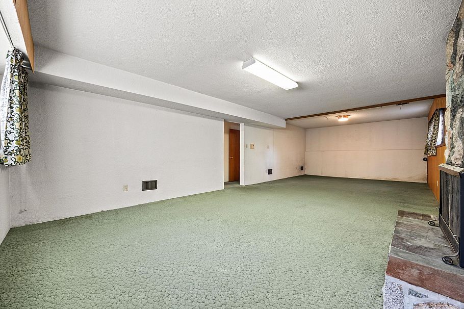 7649 Vivian Drive Vancouver, BC - 32