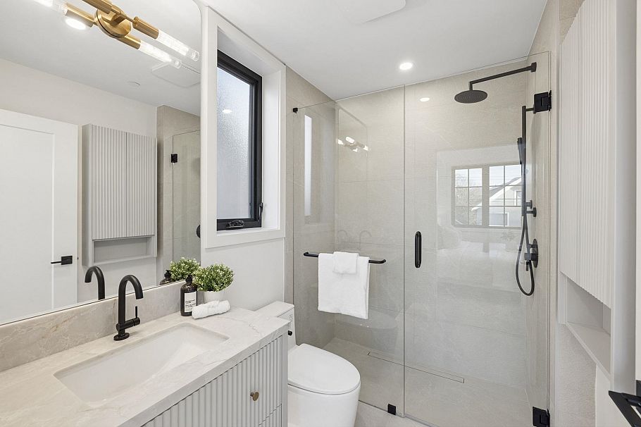 2 2733 William Street Vancouver, BC - 22