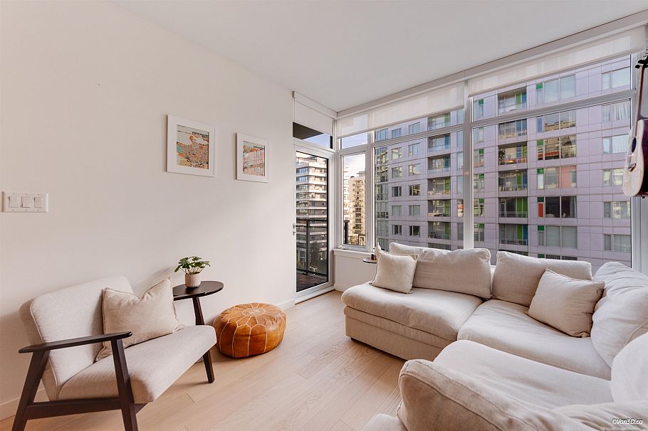 801 38 W 1st Avenue Vancouver, BC - 2