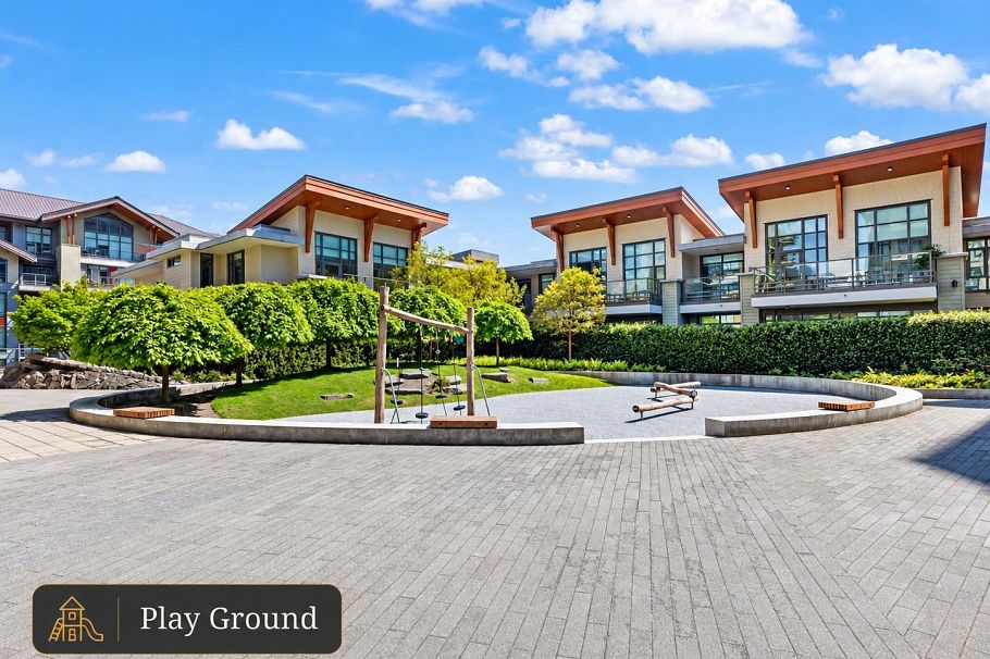 305 2707 Library Lane North Vancouver, BC - 30