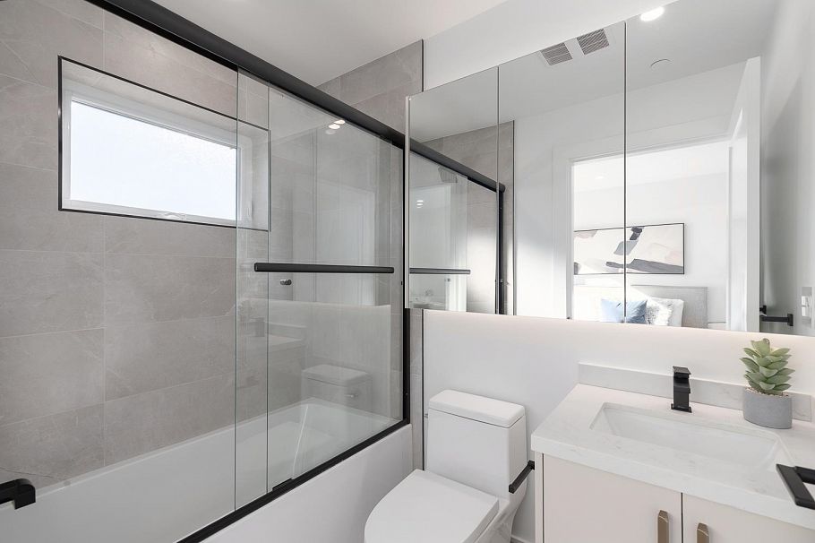 2 2138 W 48th Avenue Vancouver, BC - 20