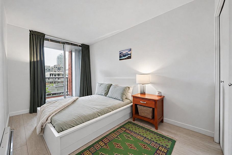 512 1133 Homer Street Vancouver, BC - 24