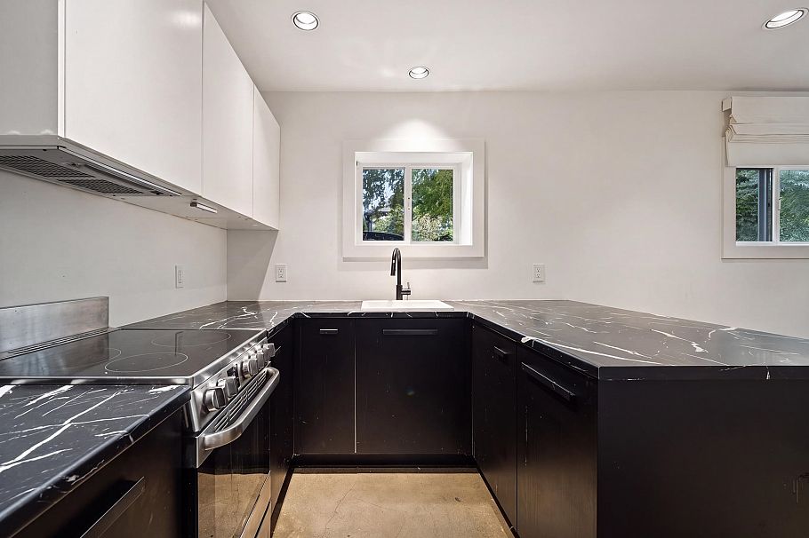 3589 Prince Albert Street Vancouver, BC - 33