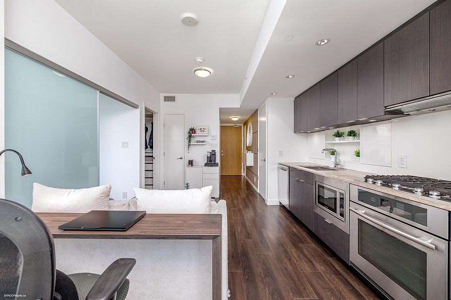 607 161 E 1st Street Vancouver, BC - 7