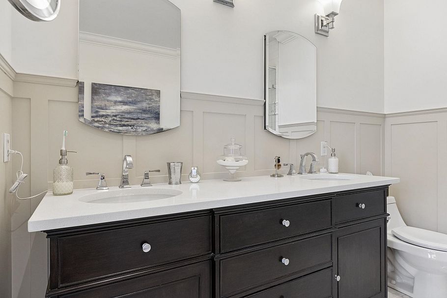 2533 Kitchener Street Vancouver, BC - 16