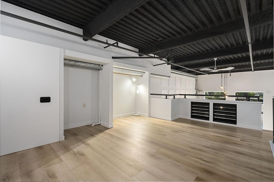 315 336 E 1st Avenue Vancouver, BC - 9