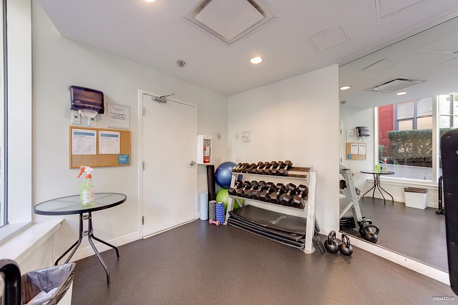 801 38 W 1st Avenue Vancouver, BC - 21