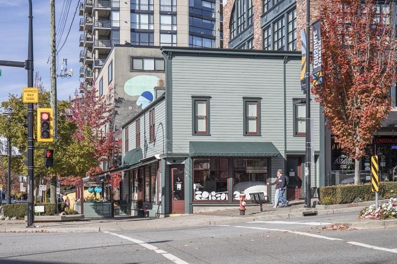 206 137 E 1st Street North Vancouver, BC - 28