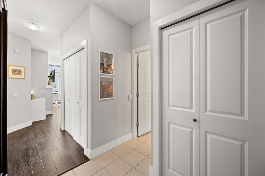 405 120 W 16 Street North Vancouver, BC - 6
