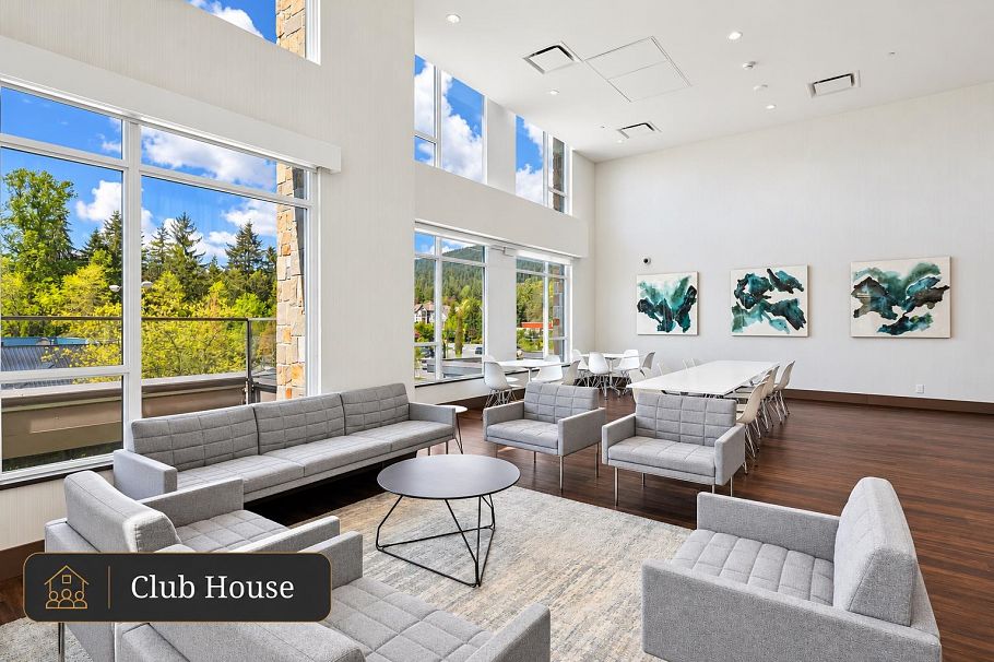 305 2707 Library Lane North Vancouver, BC - 24