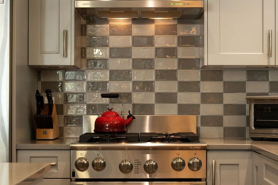 330 W 14th Avenue Vancouver, BC - 24
