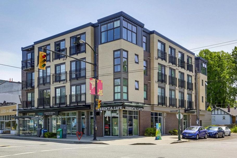 PH7 2528 Collingwood Street Vancouver, BC - 34