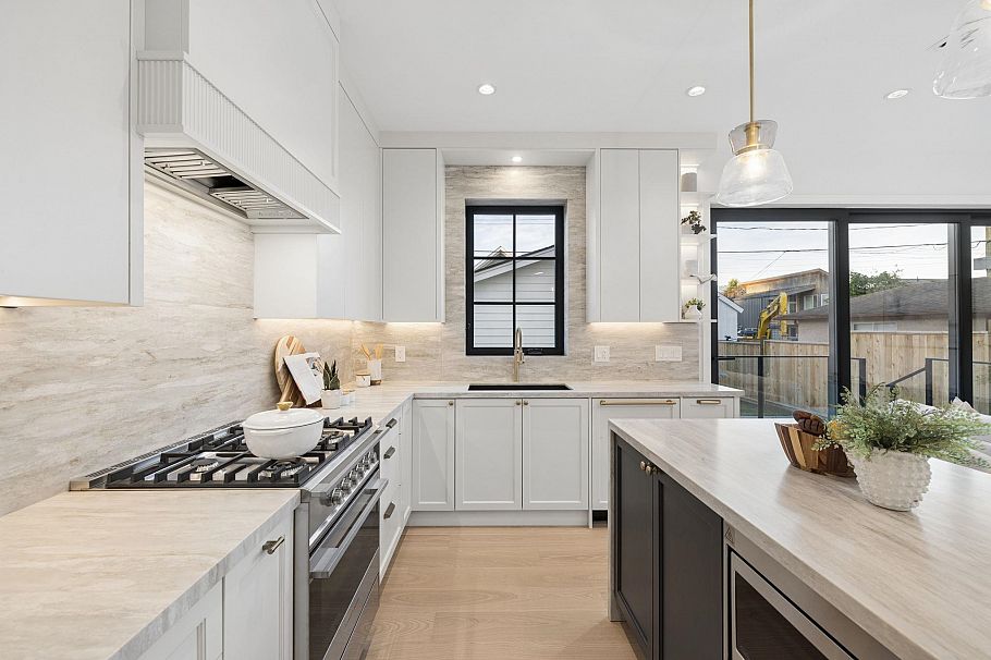 2 2733 William Street Vancouver, BC - 14