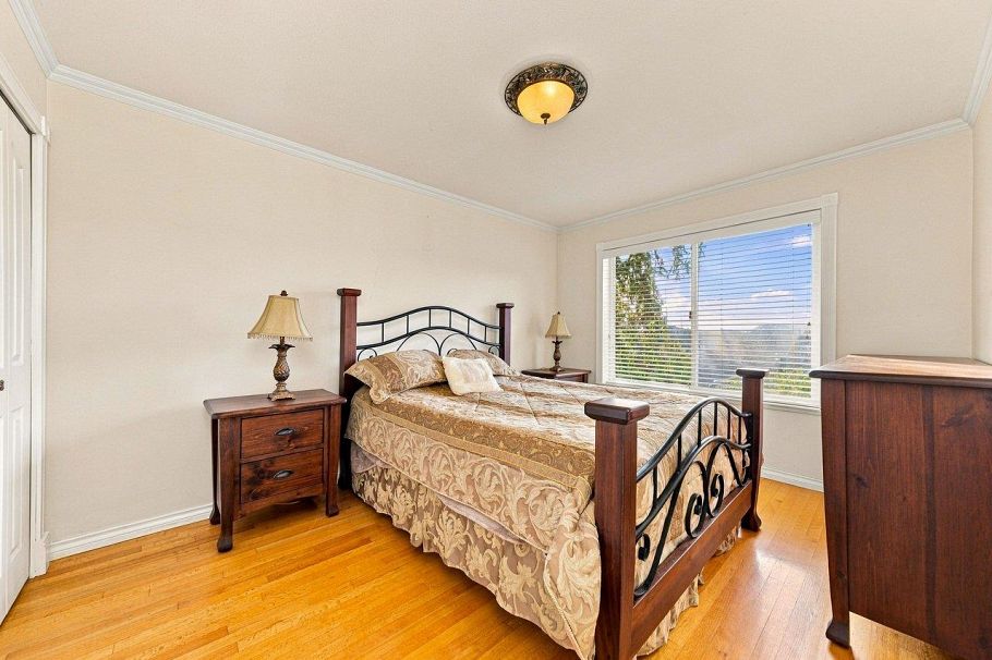 3895 Glendale Street Vancouver, BC - 23