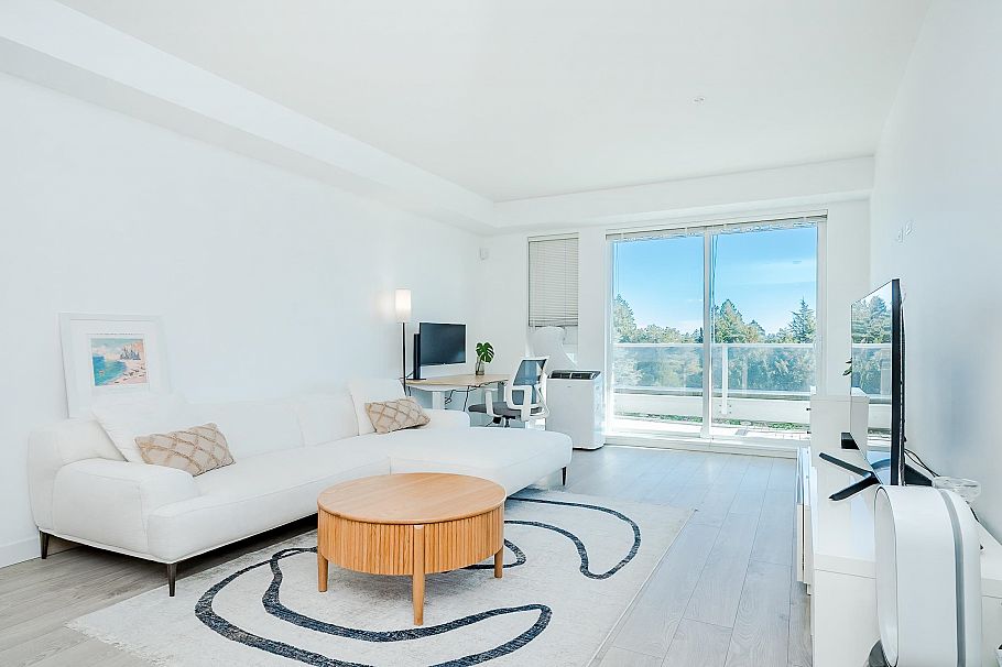 602 6677 Cambie Street Vancouver, BC - 9
