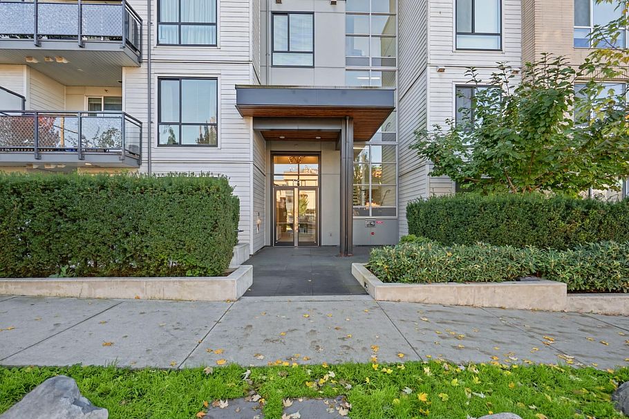 110 625 E 3rd Street North Vancouver, BC - 2