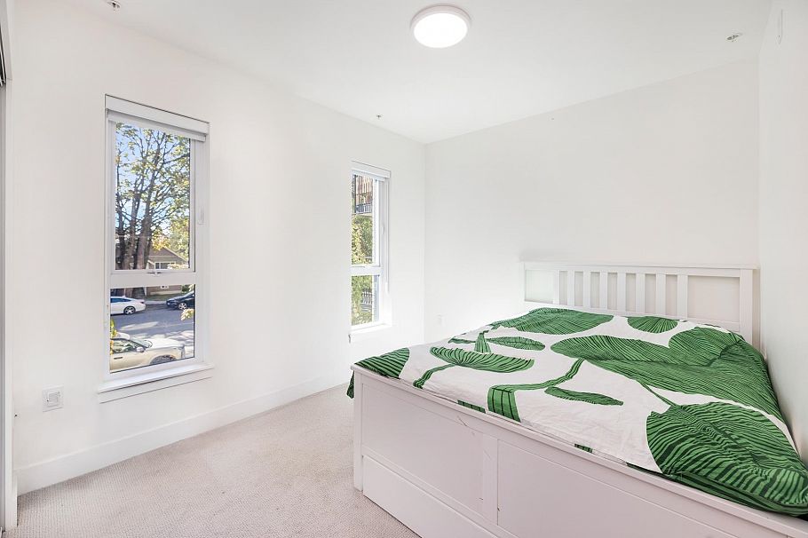 204 2235 E Broadway Street Vancouver, BC - 12