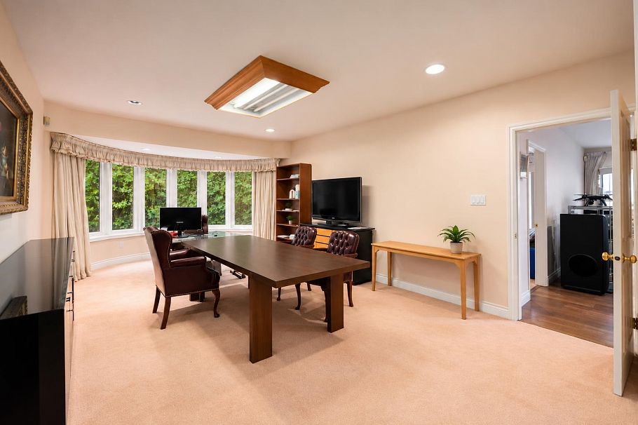1277 W King Edward Avenue Vancouver, BC - 12
