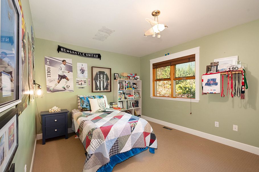4592 Cove Cliff Road North Vancouver, BC - 22