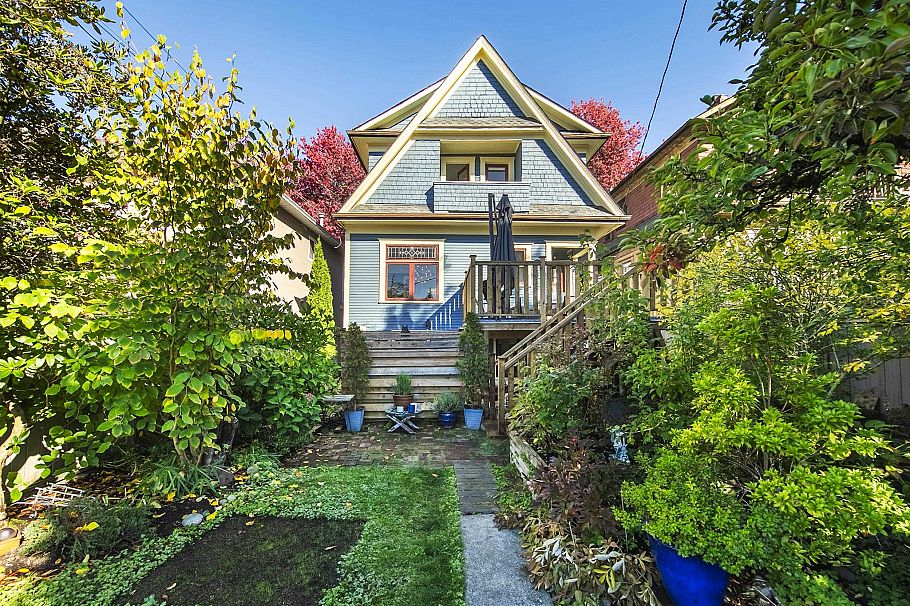 2580 Cambridge Street Vancouver, BC - 33