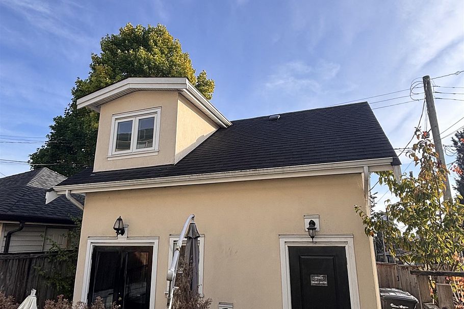 1438 W 64th Avenue Vancouver, BC - 3