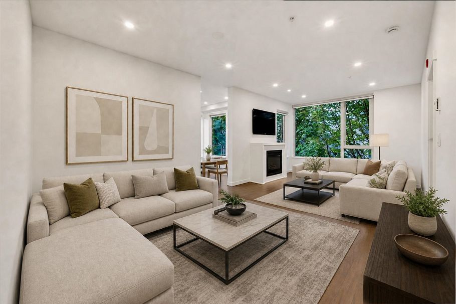 411 119 W 22nd Street North Vancouver, BC - 1