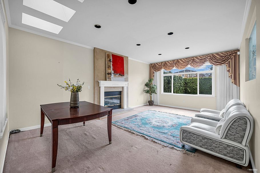 1945 W 44th Avenue Vancouver, BC - 2