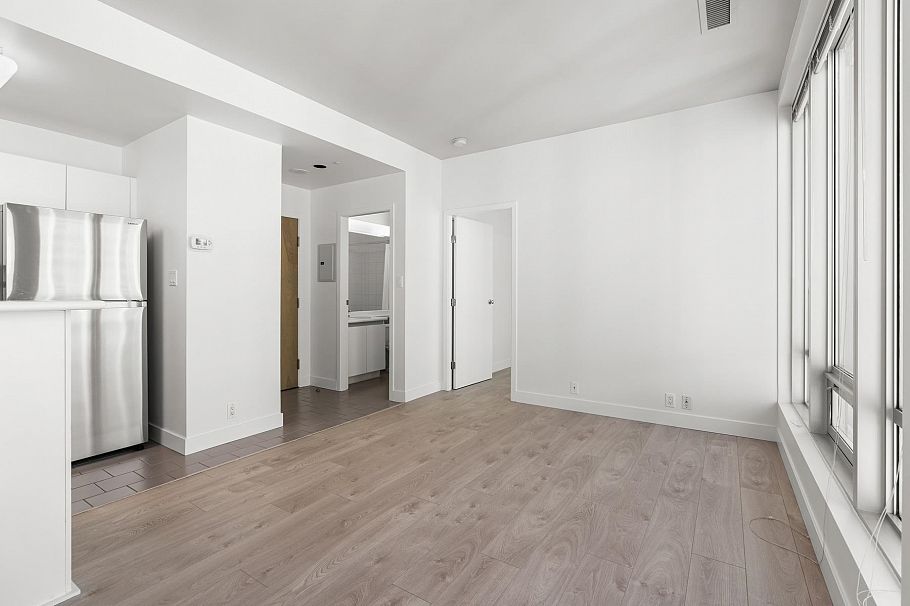 1012 989 Nelson Street Vancouver, BC - 5
