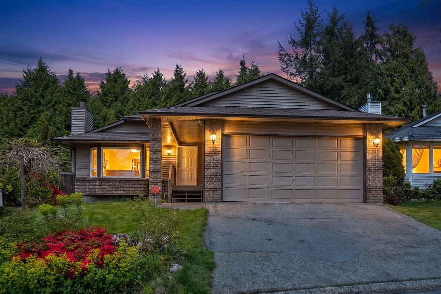 3336 Manning Crescent North Vancouver, BC - 1