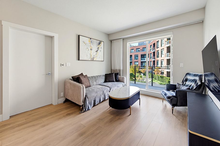 310 3588 Samwill Crescent Vancouver, BC - 5