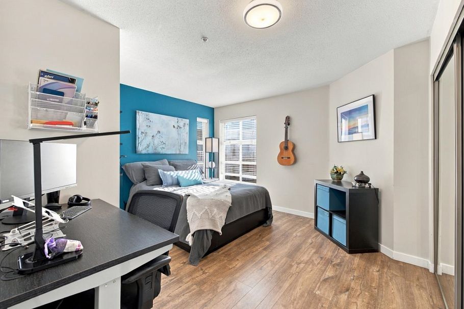 401 137 E 1st Street North Vancouver, BC - 10
