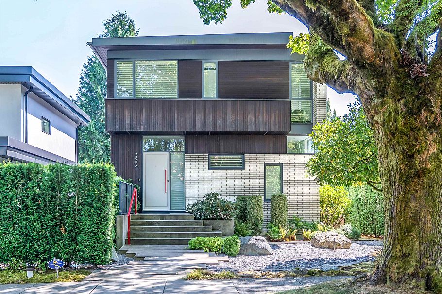 2996 W 11th Avenue Vancouver, BC - 37