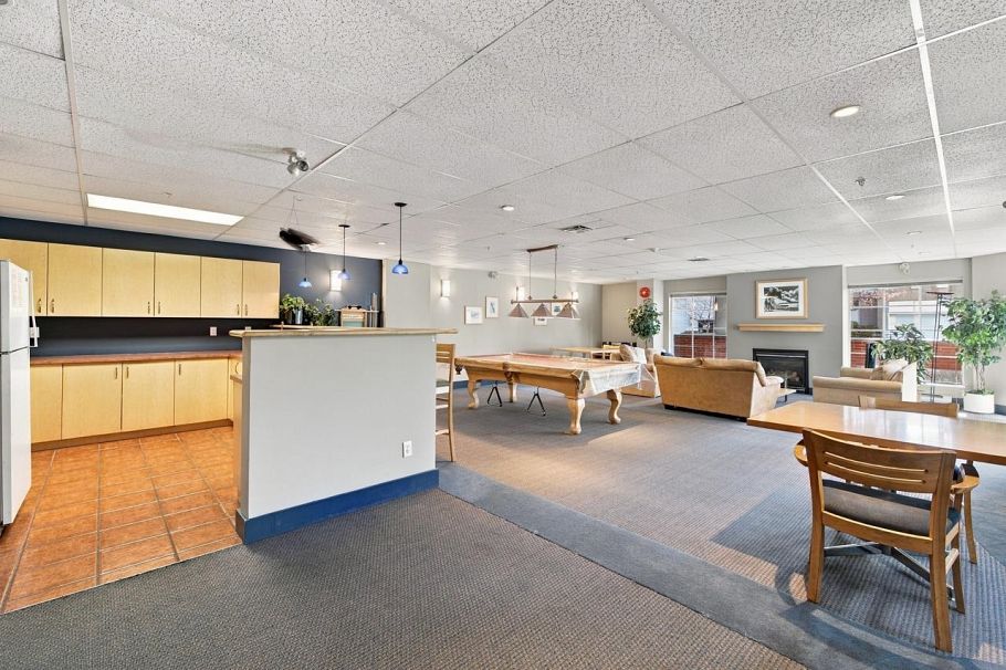401 137 E 1st Street North Vancouver, BC - 23