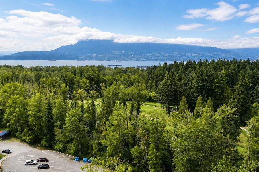 303 5410 Shortcut Road Vancouver, BC - 34