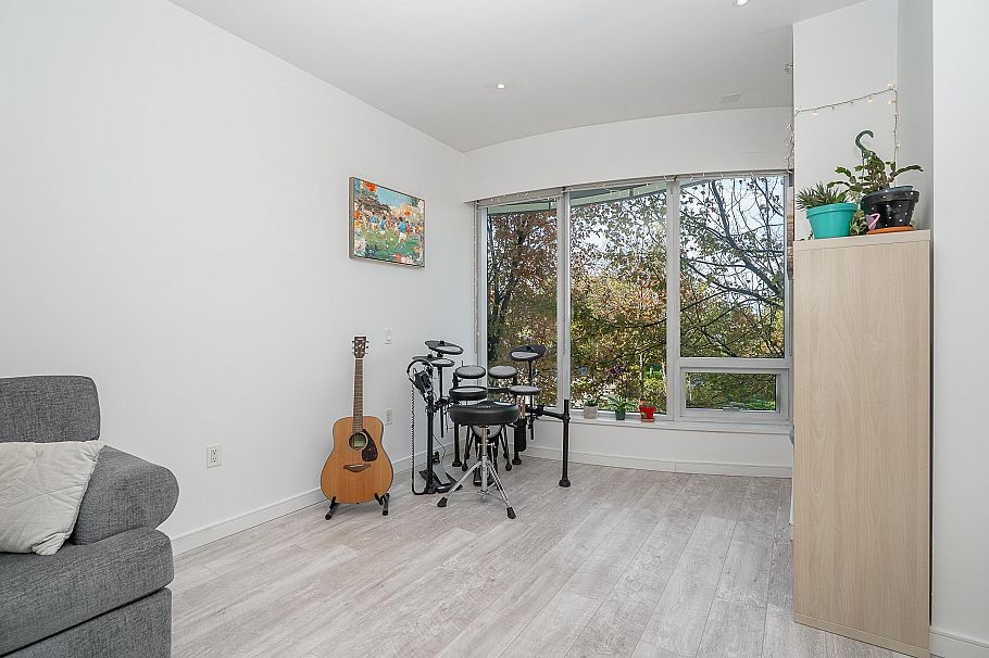 203 181 W 1st Avenue Vancouver, BC - 14