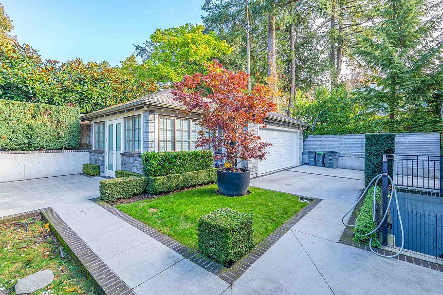 3357 W 35th Avenue Vancouver, BC - 29