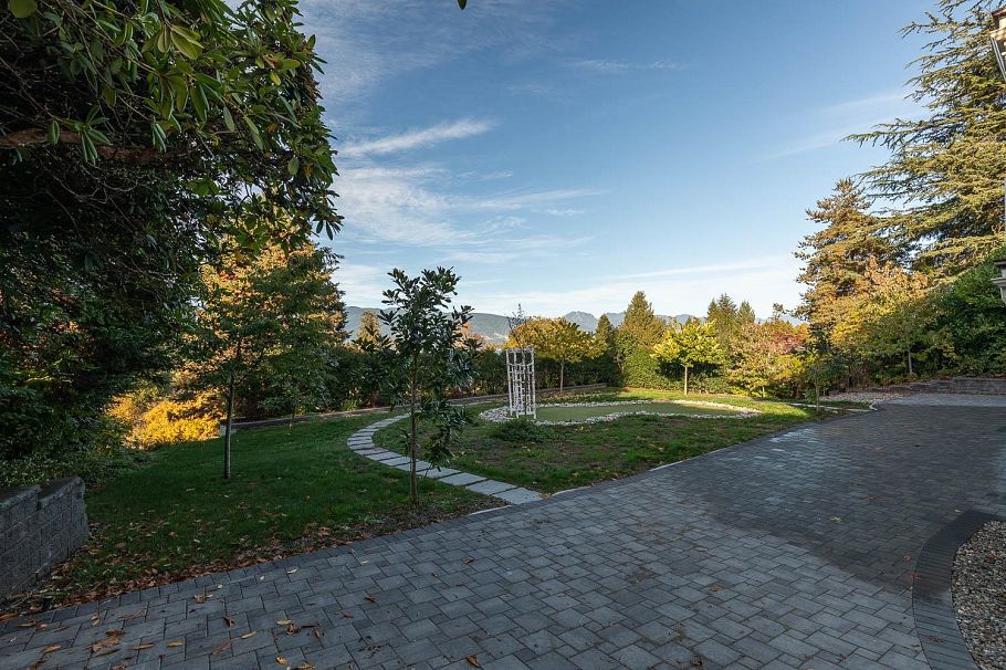 5747 Newton Wynd Vancouver, BC - 36