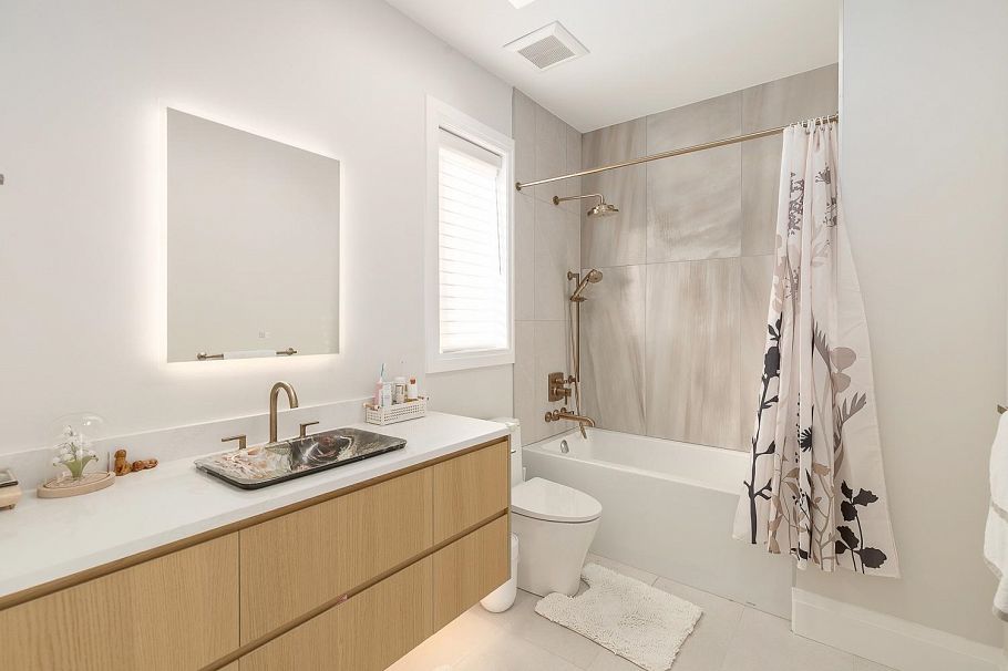 5747 Newton Wynd Vancouver, BC - 23
