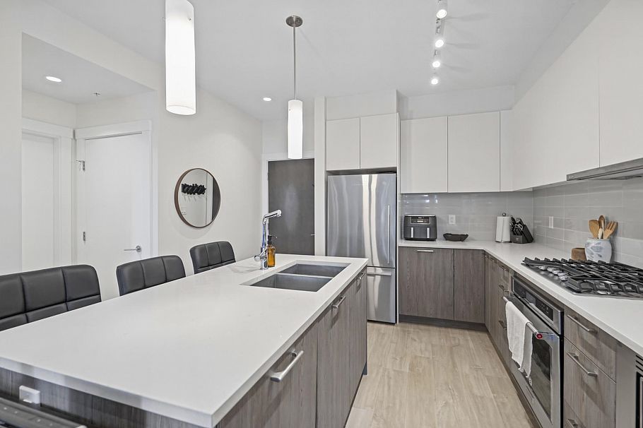 110 625 E 3rd Street North Vancouver, BC - 13