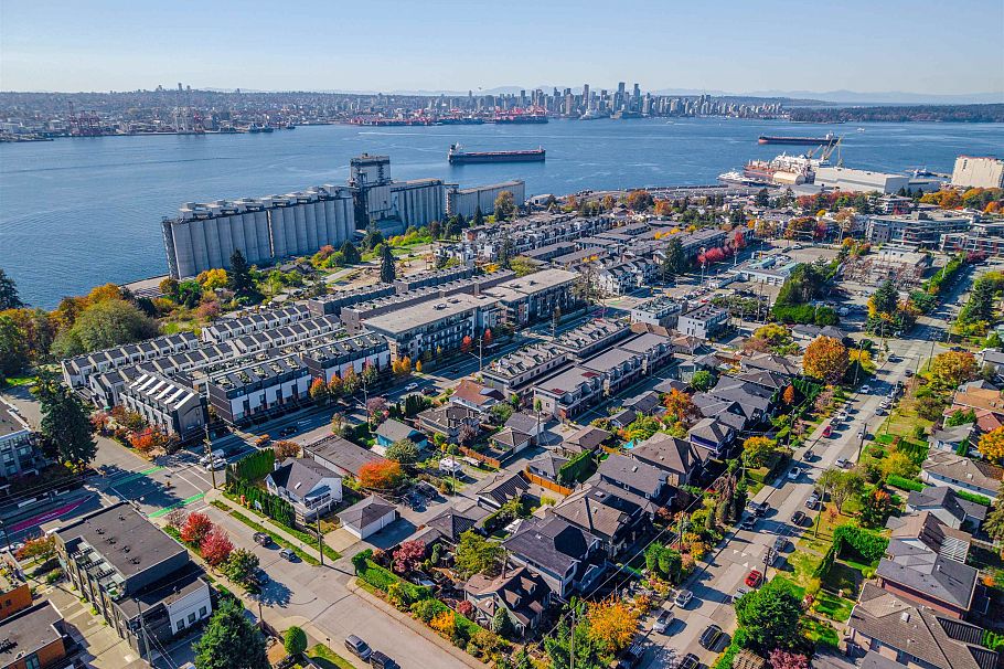 110 625 E 3rd Street North Vancouver, BC - 29