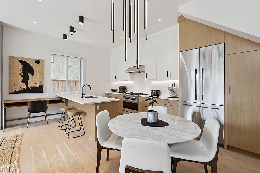 1 1621 E 11th Avenue Vancouver, BC - 15