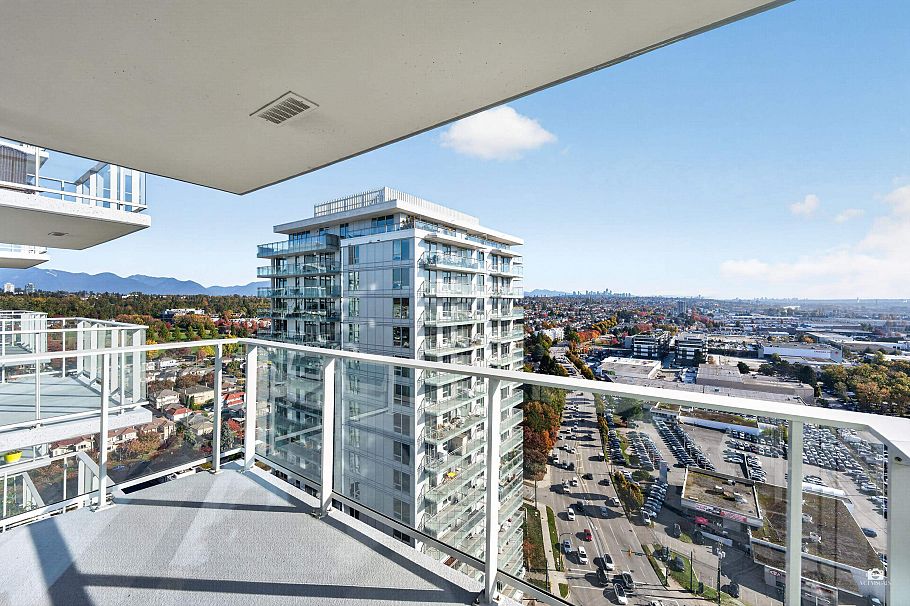 2506 8131 Nunavut Lane Vancouver, BC - 10