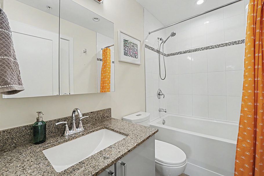 807 38 W 1st Avenue Vancouver, BC - 19