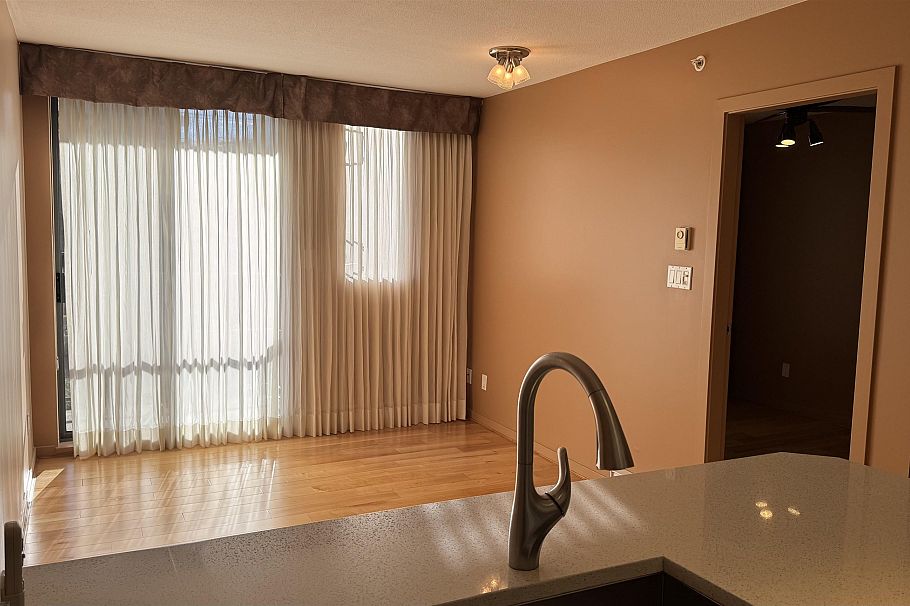 408 828 Cardero Street Vancouver, BC - 5
