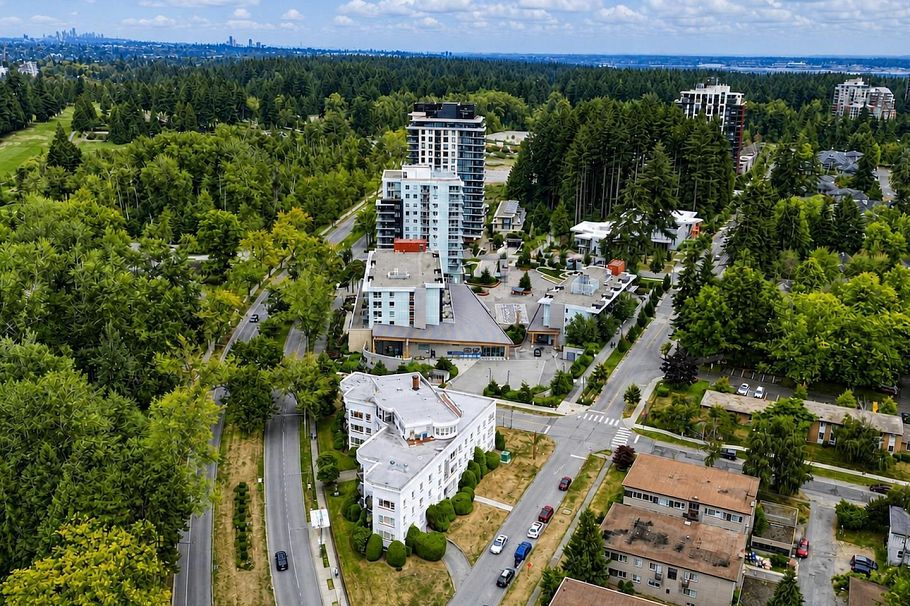 303 5410 Shortcut Road Vancouver, BC - 30