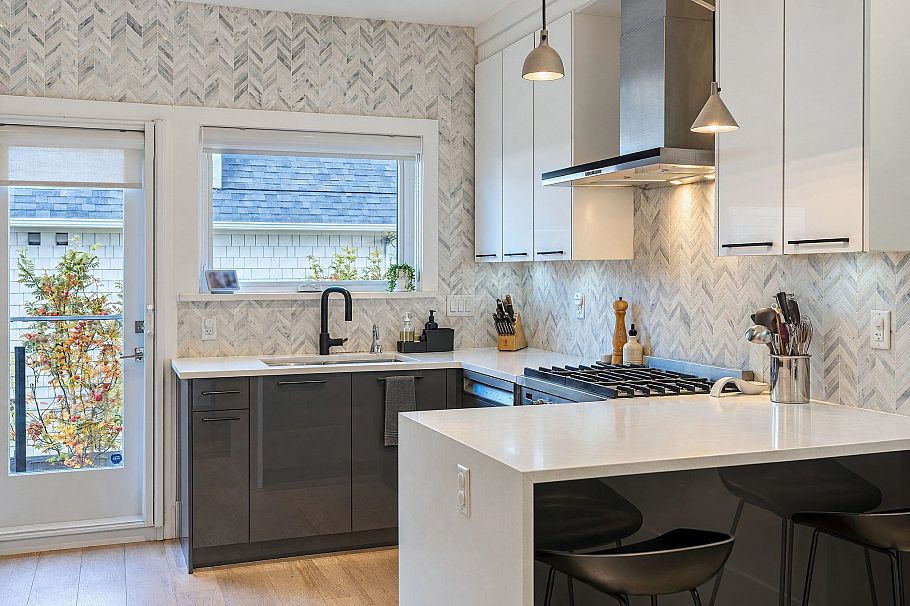 419 E 6th Avenue Vancouver, BC - 14
