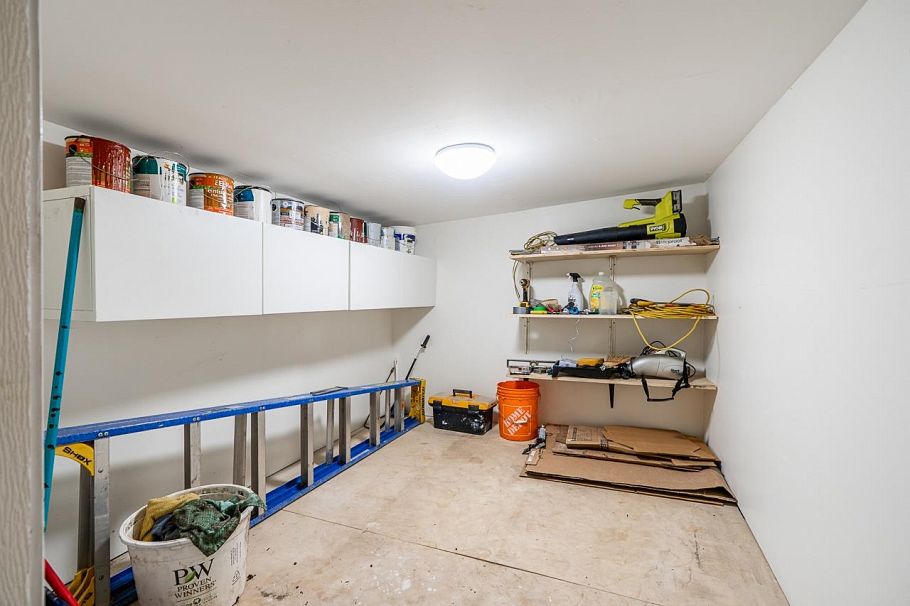 3754 Inverness Street Vancouver, BC - 33